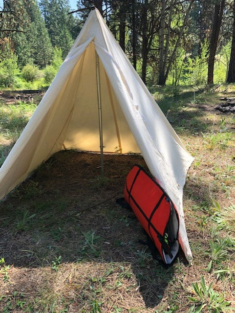 single pole tent with bow case
